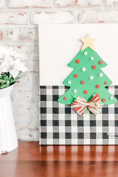 Christmas canvas wall art that will surprise you with its secret!