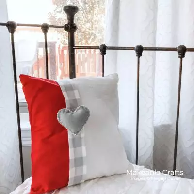 Make This Adorable Envelope Pillow Cover