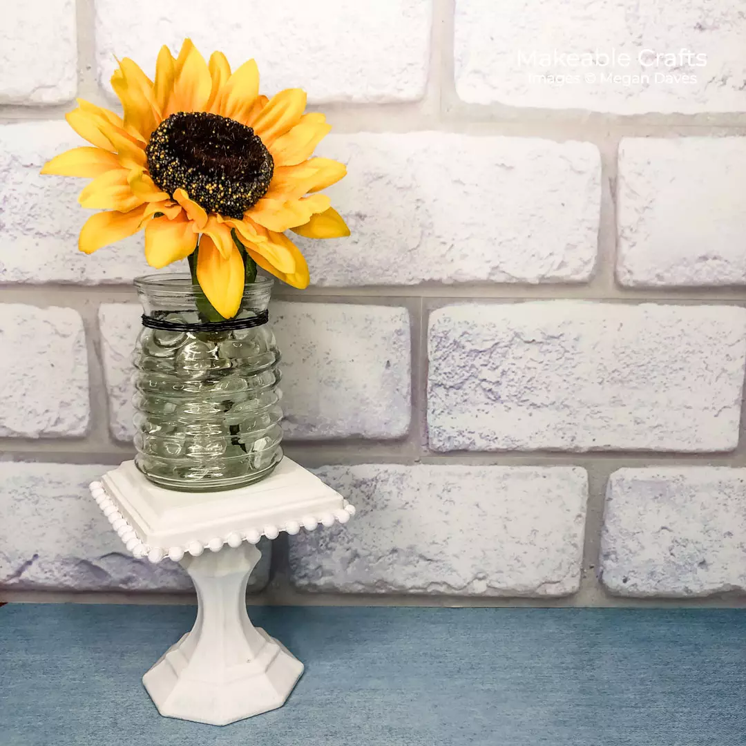 This gorgeous home decor is all made from recycled crafts materials - come see how to turn trash to treasure!
