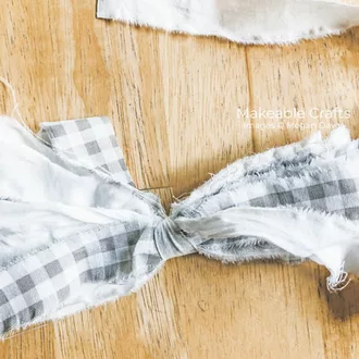 simple rag bow | all tied